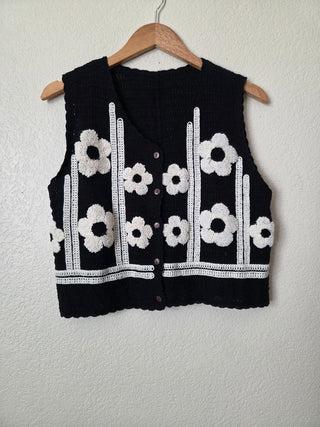 NEW! 07N Commense black crochet vest/tank with flowers RSV|157070