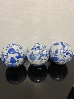 #1722 Ceramic Decor Balls    3-Set RSV