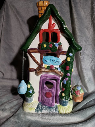 Home & Garden Party ceramic welcome cottage tealight holder rsv
