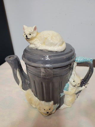 Studio Pottery Alley Cats & Trash Can Tea Pot RCD|55119