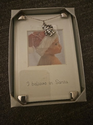 RM826-I believe in Santa Frame w/santa charm
