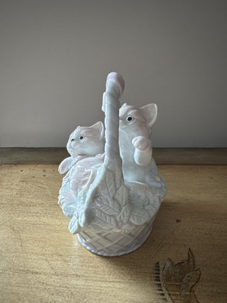 AJ - Basket of Kittens MTS|97014