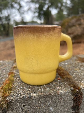 #89 Vintage Anchor Hocking Fire King Stackable Coffee Mug Cup Brown Yellow Ombre GCC MTS|112355