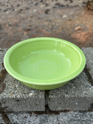 Homer Laughlin Fiesta Chartreuse Classic Rim 6 7/8 Inch Cereal Bowl 19 OZ