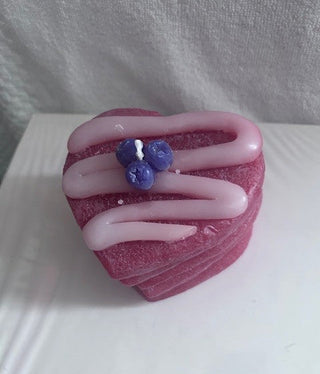 BLUEBERRY  HEART SHAPED  CANDLE