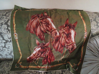 Large 31 inch square horse head scarf RCD|62591