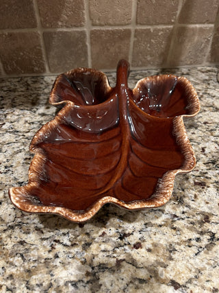 Hull Fall Leaf Serving Dish  MTS|30668