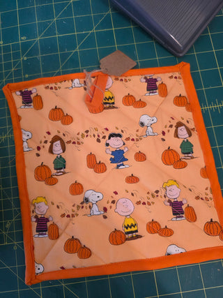 Halloween quilted Peanuts potholder