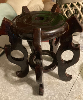 Black Enamel Asian Riser/Stand RSV|78911