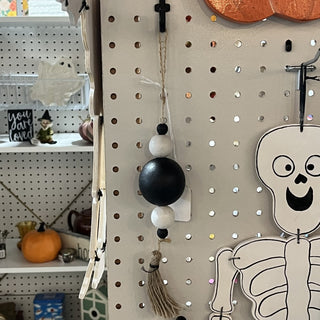 8' Black and White Ornament Wood Bead Garland RSV|112601