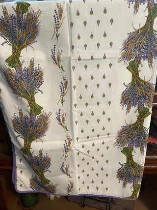 42" SQUARE FRENCH LAVENDER BOUQUET COTTON TABLECLOTH WITH 4 NAPKINS MADE IN PROVENCE FRANCE (KJS) RCD|69495