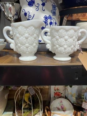 White  Vtg Fostoria Daisy & Button Milk Glass cream & sugar, 3.5x3.5 and 3x 4 inches