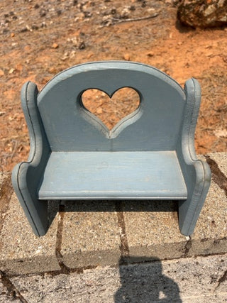 JP Doll wooden bench heart-shaped cutout