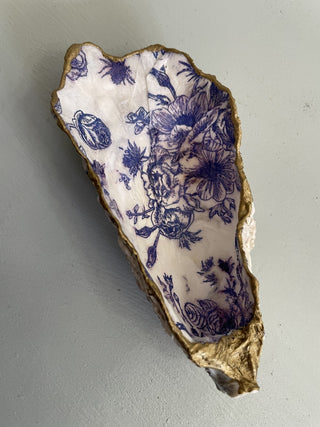 White Blue Floral Oyster Trinket Dish MTS|89380