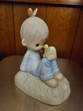Precious Moments "Love is Kind" 1977