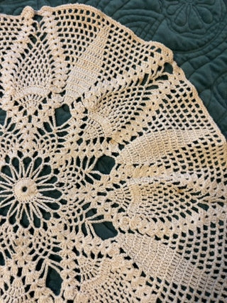 vintage 16.5” round ecru cotton crochet doily