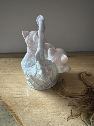 AJ - Basket of Kittens MTS|97016