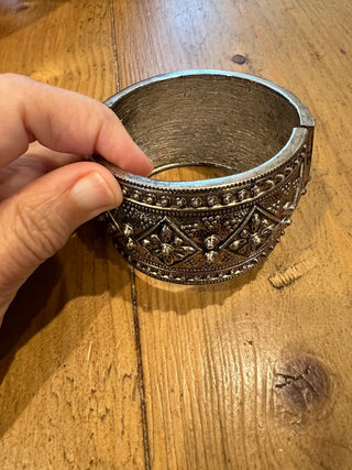 Large  Hinged Silver Cuff Bracelet|123856