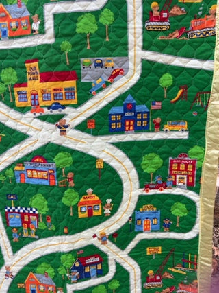 “Teddy Bear Town" playmat quilt