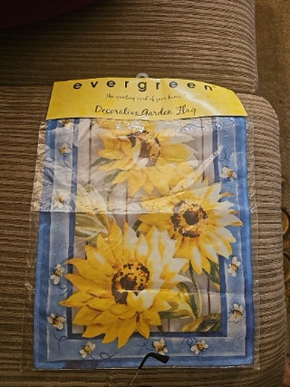 AD. Fall Garden Flag
