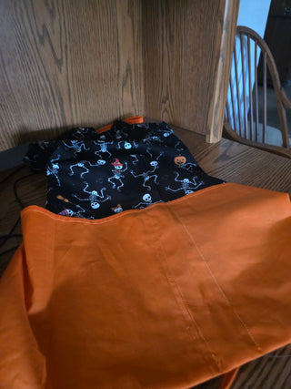 Skeleton cotton apron