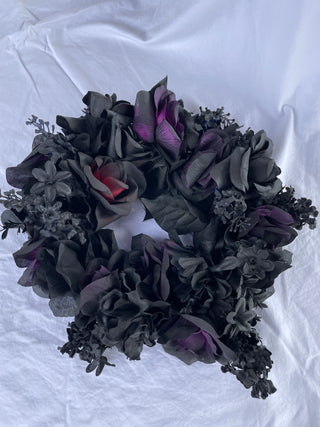 Black Flower w/ Purple Wreath 11"