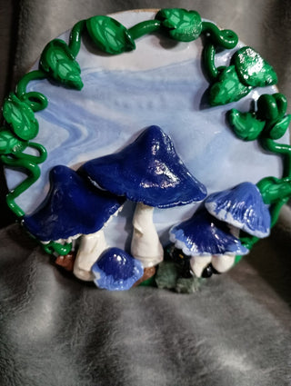 Blue Mushroom poly box rsv