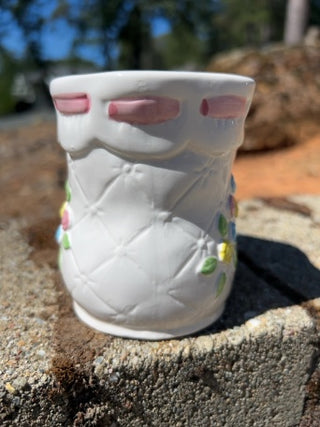 Vintage 1989 CMC Baby Girl Birth Quilted White Booties Ceramic Planter