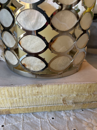 Shell Candel Holder w/candel - RDC|77658