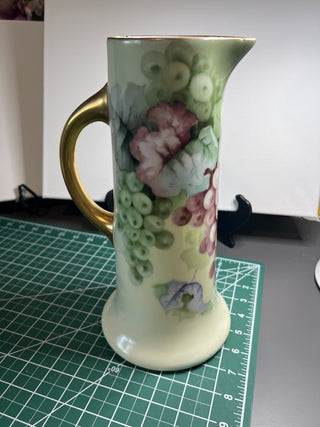 Ceramic pitcher with grapes and vines|53409