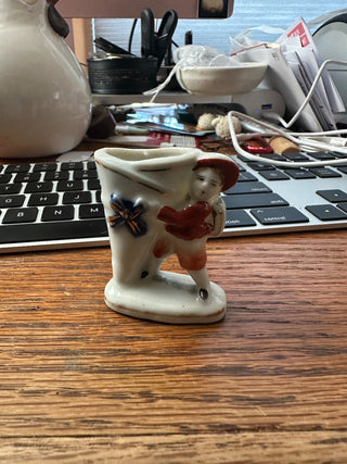 Vtg. (1940) toothpick holder/bud vase - made in occupied japan, porcelain 2"
