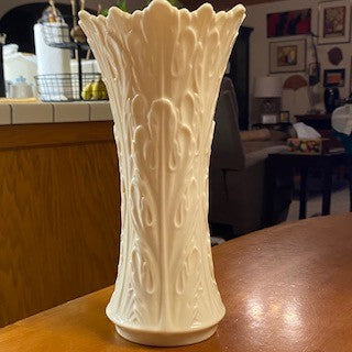Vntge Lenox Woodland Collection Vase