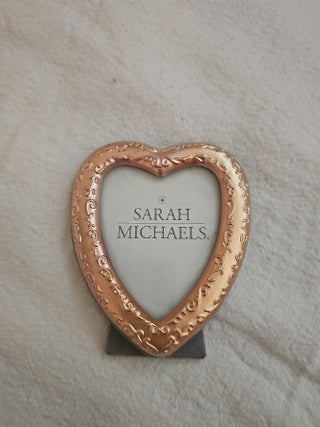 Sarah Michaels Small Heart Photo Frame