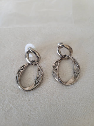Vintage Twirl Chain Drop Silver Tone Earrings RCD