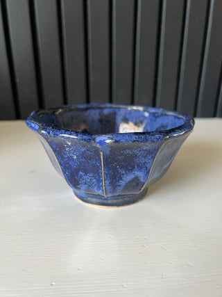 Small blue pottery bowl RSV|101217