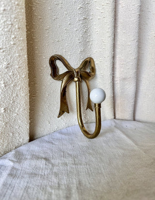 Vintage Brass Bow Hook (LZD - RSV)|71584