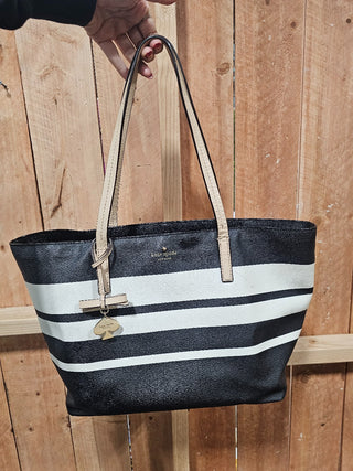 Kate Spade- Stripe Tote|48880