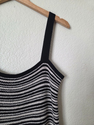 NEW! 07N Lucy in Paris black and beige striped knit tank RSV|157060