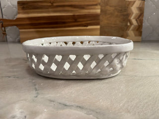 Basket ceramic white