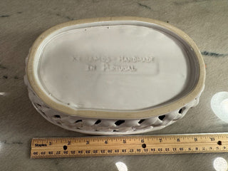 Basket ceramic white