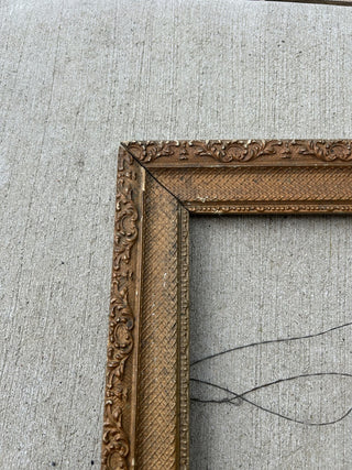 12F Vintage Wood Carved Frame 15.5” x 13.5” MTS|65441