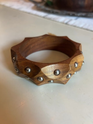 Vintage chunky, faceted wooden bangle bracelet