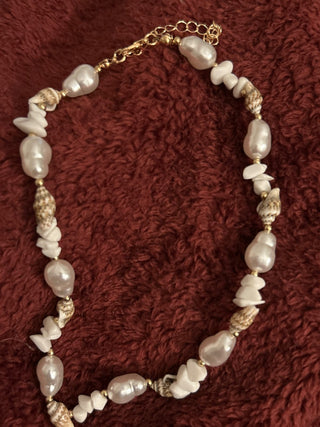 Pearl and shell choker MTS