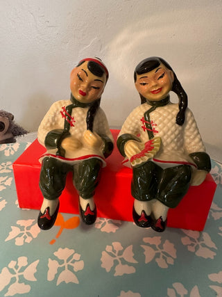 Oriental Asian Sisters PAIR Sitting 1942-1956 circa MTS