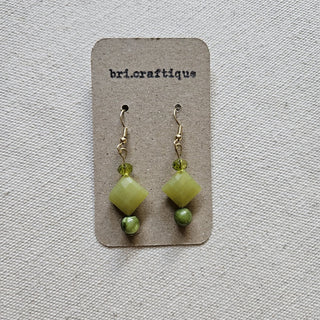 30% OFF - bri.craftique - Whimsical Green Drop Earrings