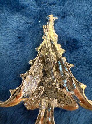 Vtg Gerry's signed Christmas Holiday Tree w Red & Green Silver Tone brooch / pin|139063