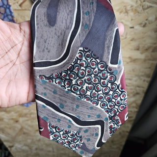 Men's - Vintage Halston III -  80's Geometric Necktie (BRI) - MTS|143060