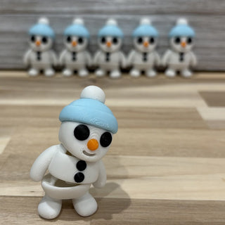 Cozy Snowman Wiggly RV