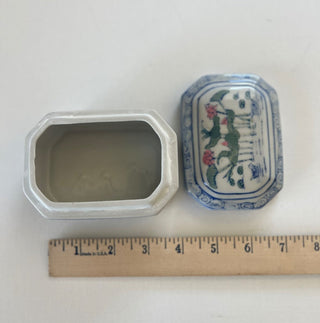 Vintage porcelain lotus trinket box RSV