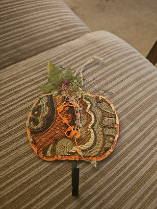 AD.  Pumpkin Wall Hook Decor
